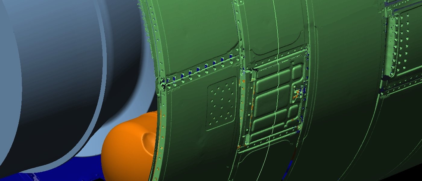 Radius measurement at an oil tank