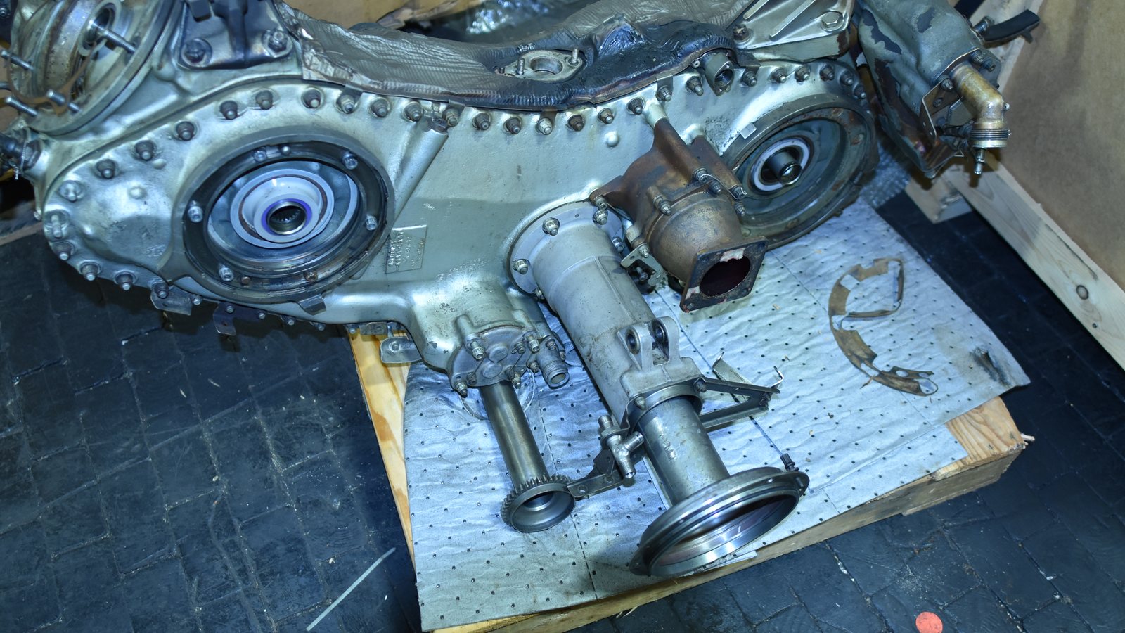 Pratt Whitney Jt9D Engine
